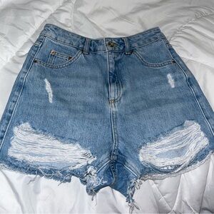 Topshop distressed denim shorts size 4
